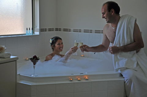 Pinnacles Edge Resort - Tourism Gold Coast 8
