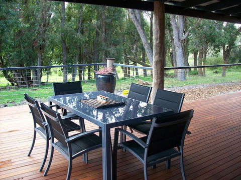 SilverSprings Spa Retreat Pet Friendly Cottages And Glampings - Tourism Gold Coast 7