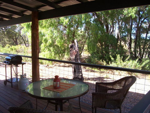 SilverSprings Spa Retreat Pet Friendly Cottages And Glampings - Tourism Gold Coast 10