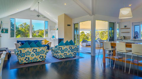 The White House At Wallcliffe Farms - Tourism Gold Coast 7