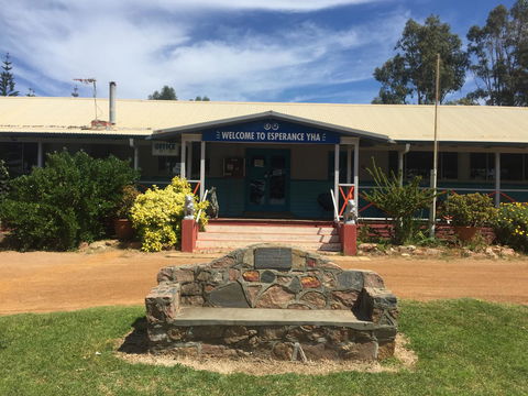 Esperance YHA - Tourism Gold Coast 6