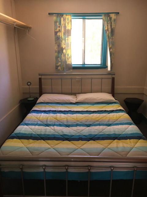 Esperance YHA - Tourism Gold Coast 1