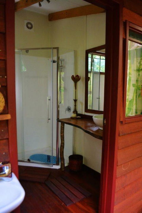 Black Cockatoo Lodge - Tourism Gold Coast 39