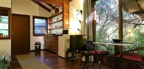 Black Cockatoo Lodge - Tourism Gold Coast 34