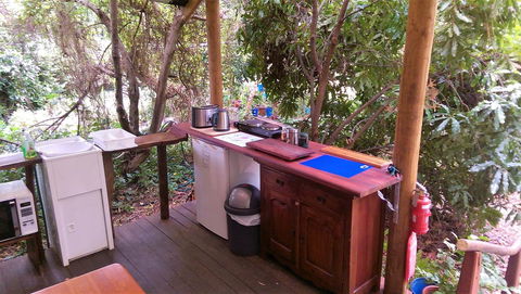 Black Cockatoo Lodge - Tourism Gold Coast 7