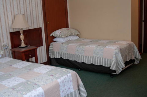 Higgins Lane Motel - Tourism Gold Coast 4