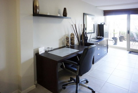 Studio 4 - Ground Floor Fremantle Apartment - Tourism Gold Coast 9
