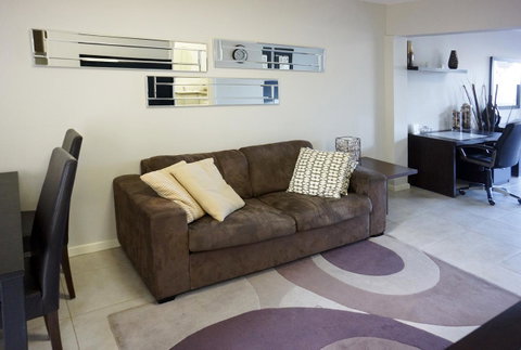 Studio 4 - Ground Floor Fremantle Apartment - Tourism Gold Coast 6