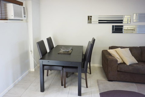 Studio 4 - Ground Floor Fremantle Apartment - Tourism Gold Coast 8