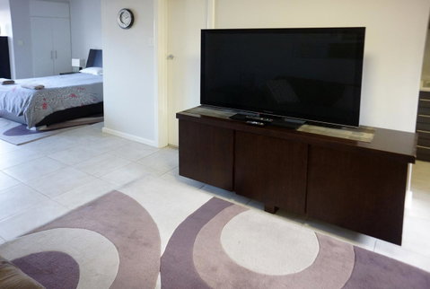 Studio 4 - Ground Floor Fremantle Apartment - Tourism Gold Coast 4