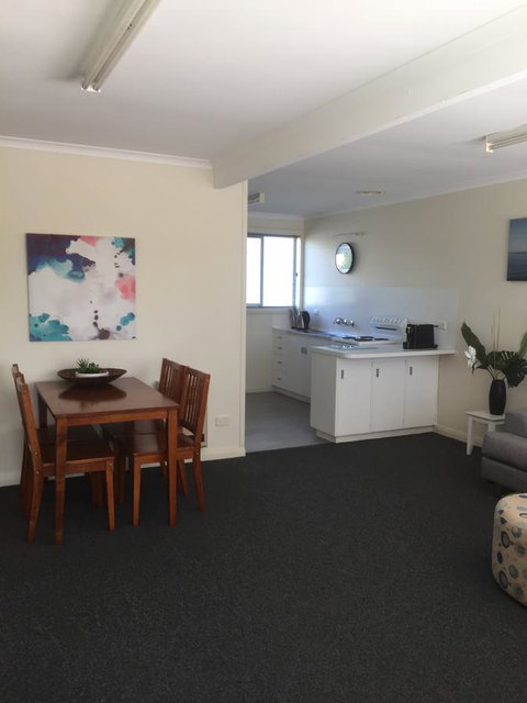Old Pier Apartments - Tourism Gold Coast 1
