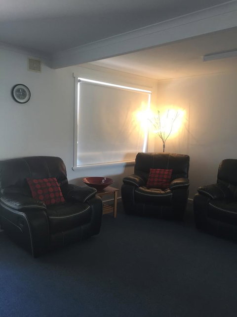 Old Pier Apartments - Tourism Gold Coast 12