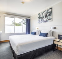 Nightcap at Carlyle Hotel - Tourism Gold Coast