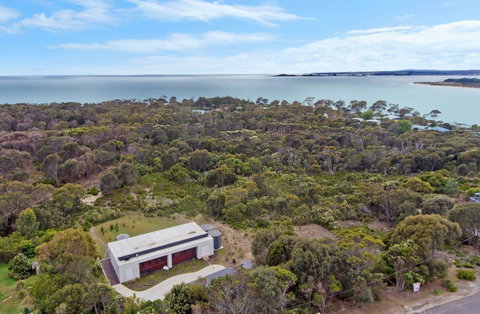 Tamar Solar Home - Tourism Gold Coast 27