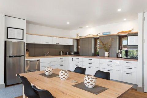 Tamar Solar Home - Tourism Gold Coast 21
