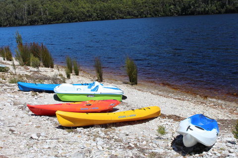 Tullah Lakeside Lodge - Tourism Gold Coast 16