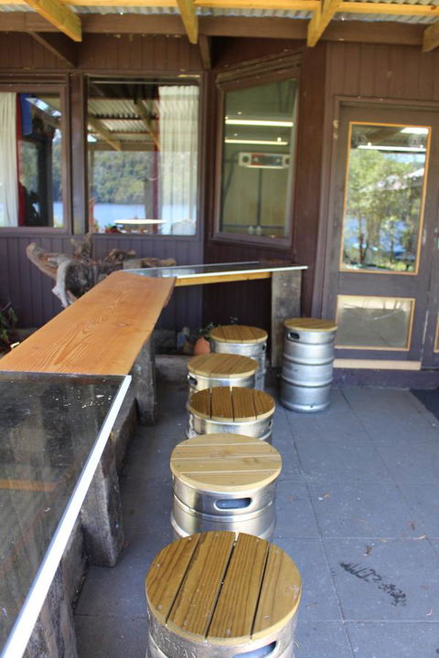 Tullah Lakeside Lodge - Tourism Gold Coast 24