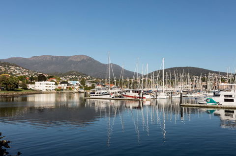 Wrest Point - Tourism Gold Coast 12