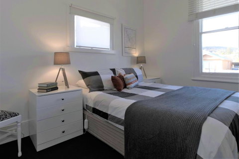 Horlock House - Tourism Gold Coast 5