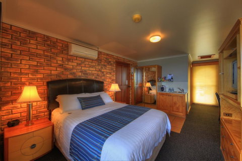 Stanley Village Waterfront Accommodation - Tourism Gold Coast 26