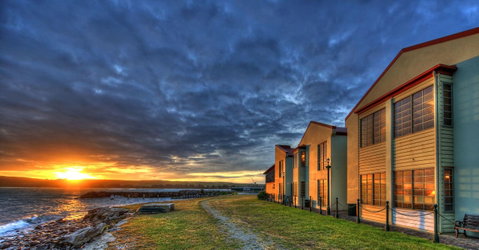 Stanley Village Waterfront Accommodation - Tourism Gold Coast 0