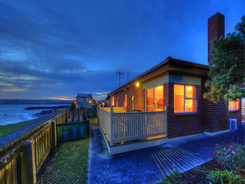 Stanley Village Waterfront Accommodation - Tourism Gold Coast 16