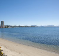 Sandy Bay Waterfront Home - Tourism Gold Coast