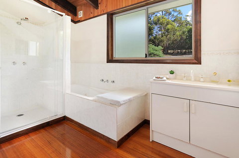 Harvey Farm Lodge - Tourism Gold Coast 13