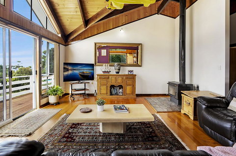 Harvey Farm Lodge - Tourism Gold Coast 5