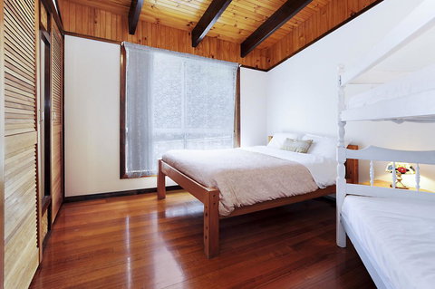 Harvey Farm Lodge - Tourism Gold Coast 10