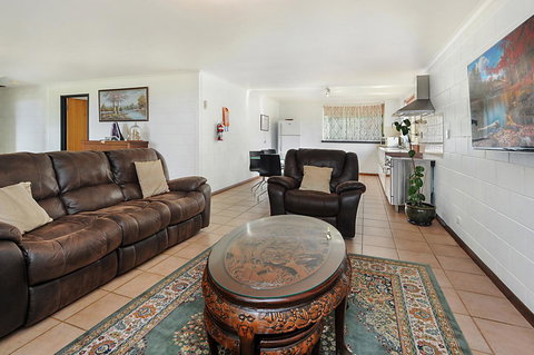 Harvey Farm Lodge - Tourism Gold Coast 17