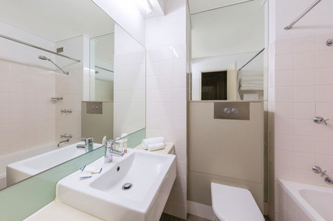 Best Western Plus Launceston - Tourism Gold Coast 10