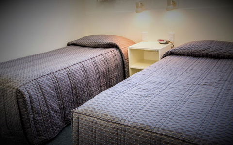 Barclay Motor Inn - Tourism Gold Coast 23