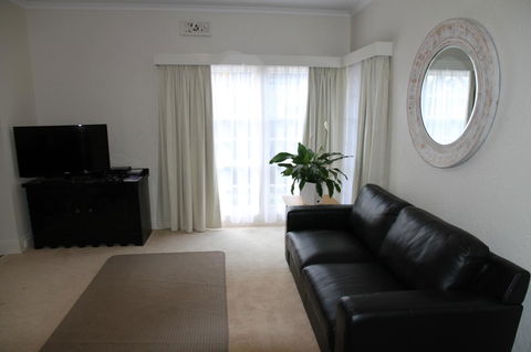 Barclay Motor Inn - Tourism Gold Coast 34