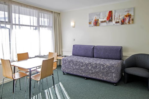 Barclay Motor Inn - Tourism Gold Coast 25