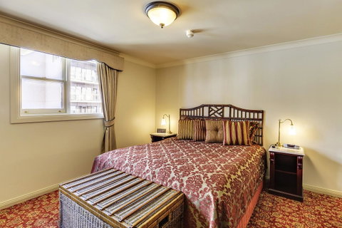 Hadley\'s Orient Hotel - Tourism Gold Coast 18