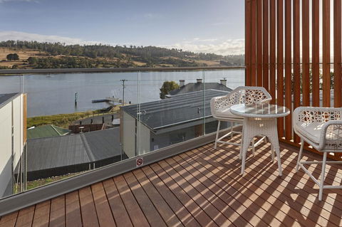 Rosevears Riverview Hotel - Tourism Gold Coast 8