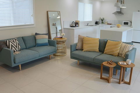 Sisters Beach Paradise - Tourism Gold Coast 0