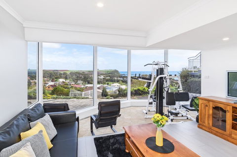 Views Forever - Devonport - Tourism Gold Coast 0