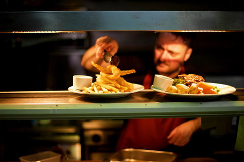 The Richmond Arms Hotel - Tourism Gold Coast 16