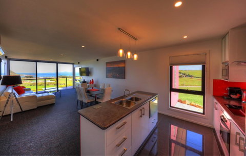 Horizon Deluxe Apartments - Tourism Gold Coast 8
