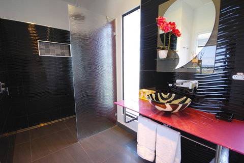 Horizon Deluxe Apartments - Tourism Gold Coast 4