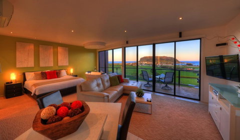 Horizon Deluxe Apartments - Tourism Gold Coast 7