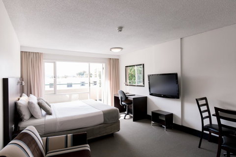St Ives Apartments - Tourism Gold Coast 15