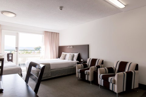 St Ives Apartments - Tourism Gold Coast 8