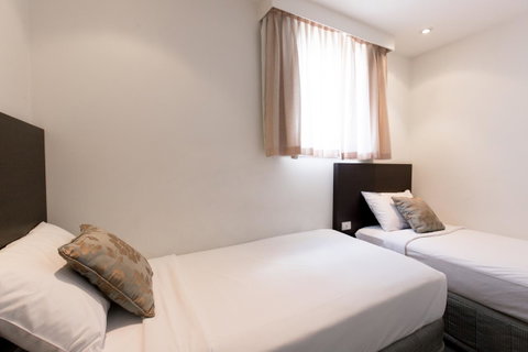 St Ives Apartments - Tourism Gold Coast 29