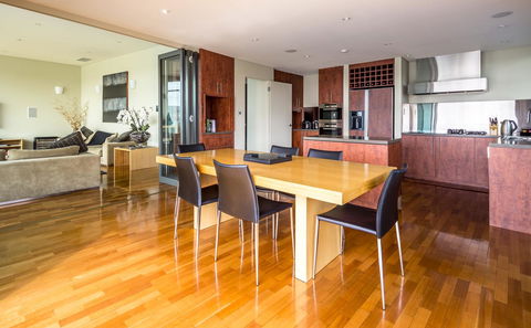 Lenna Of Hobart - Tourism Gold Coast 40