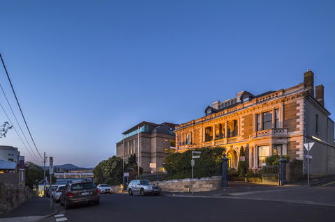 Lenna Of Hobart - Tourism Gold Coast 21