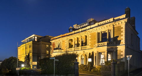 Lenna Of Hobart - Tourism Gold Coast 0