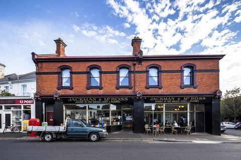 Lenna Of Hobart - Tourism Gold Coast 15